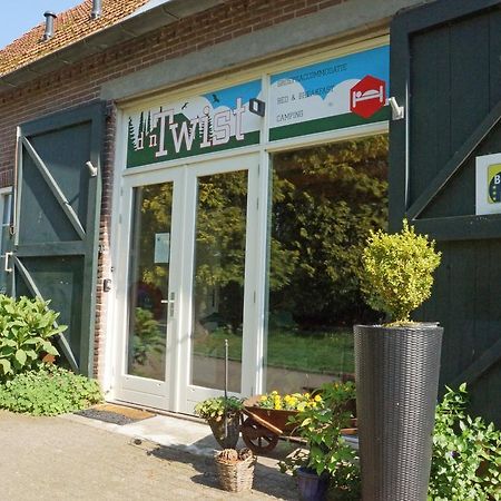 Bed and Breakfast d'n Twist Overloon Exterior foto